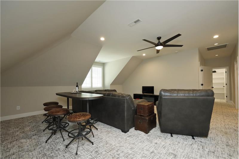 2nd Floor Bonus Room