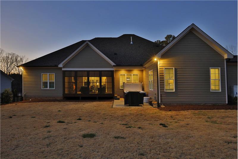 Twilight Rear Exterior