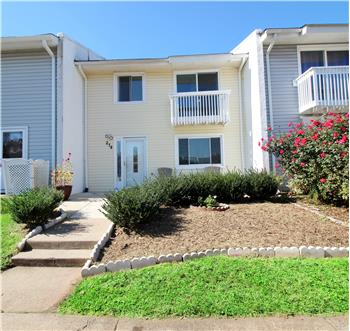 Primary listing photos for listing ID 578894