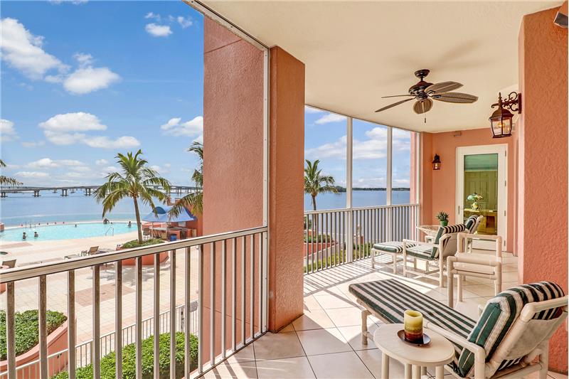 Lanai Overlooking Pool & Caloosahatchee River