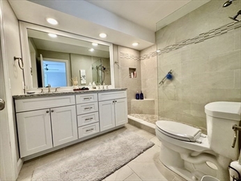 Main Full Bath Vanity