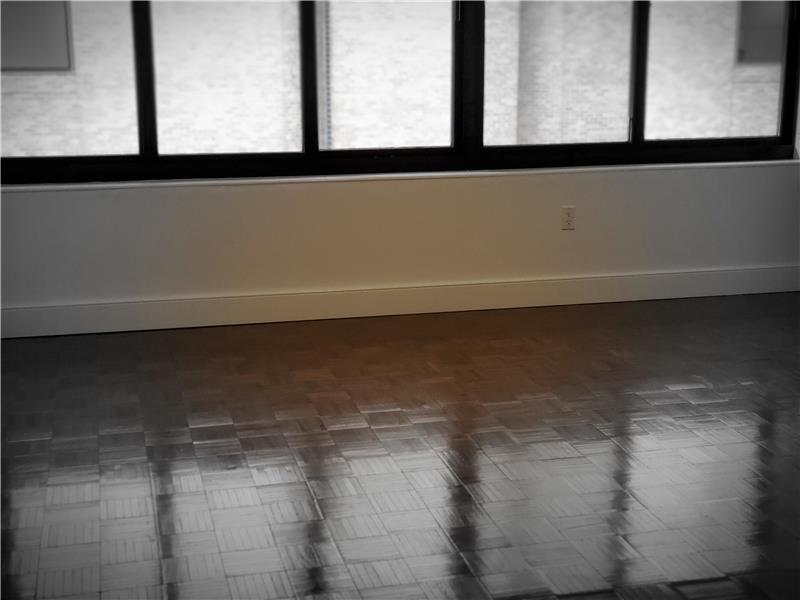 Gleamind hardwood floors