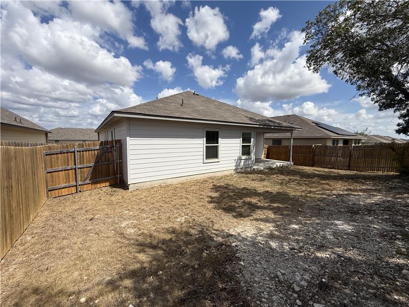 
                            Property Image 50