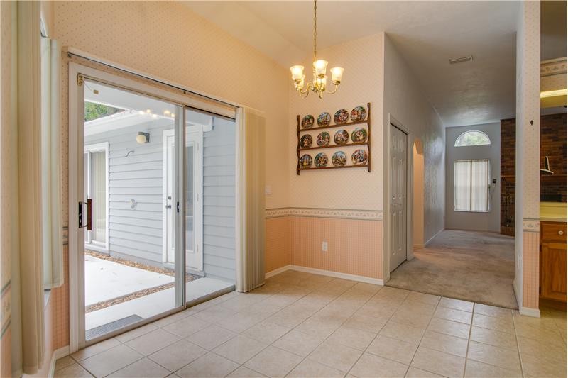 Breakfast Nook Area