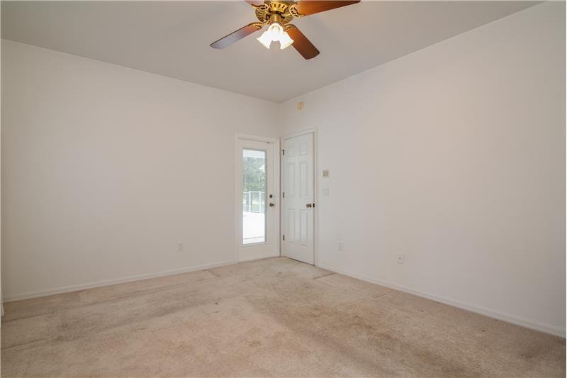 Master Bedroom Access to Lanai