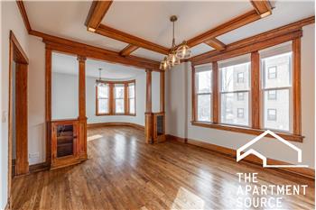 2842 W Augusta Ave 2R, Chicago, IL