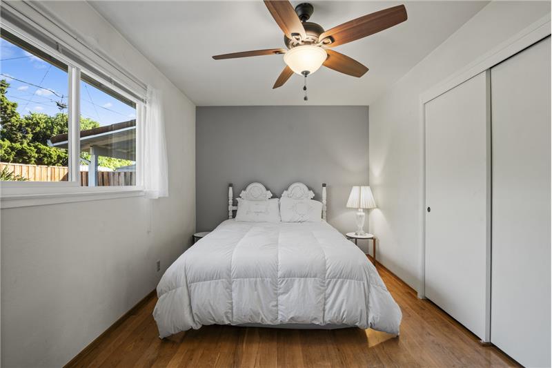 Bedroom 1 - Queen Size Bed