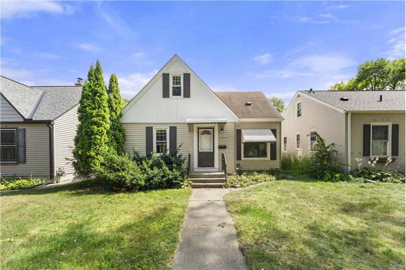 
                            Property Image 7