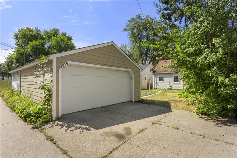 
                            Property Image 62