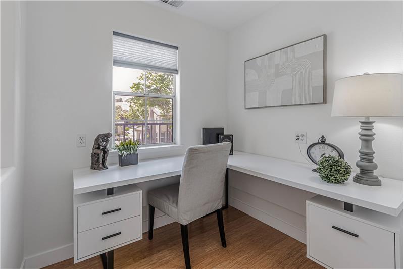 Beautiful Office Space with Natural Lighting!