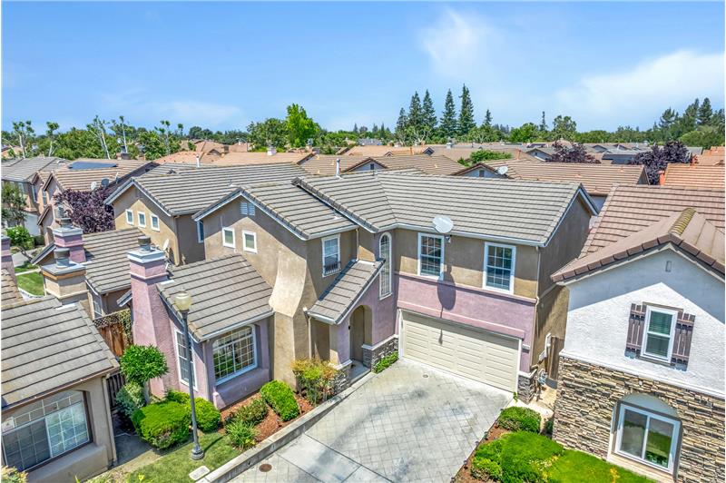 Located in a Quiet Cul-De-Sac!
