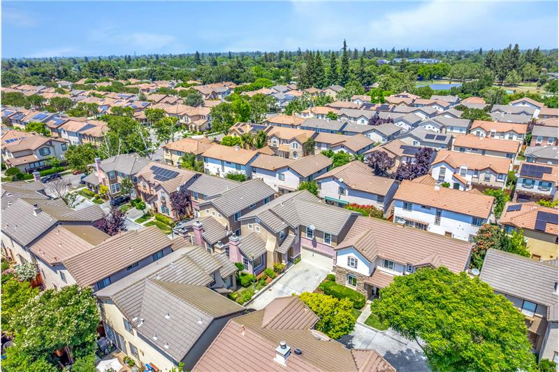 Enjoy Creating Meaningful Community Relationships on Daily Walks through this Beautiful Neighborhood!