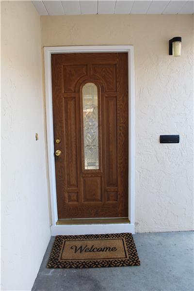 2885 Ross Ave - Front Entry Door