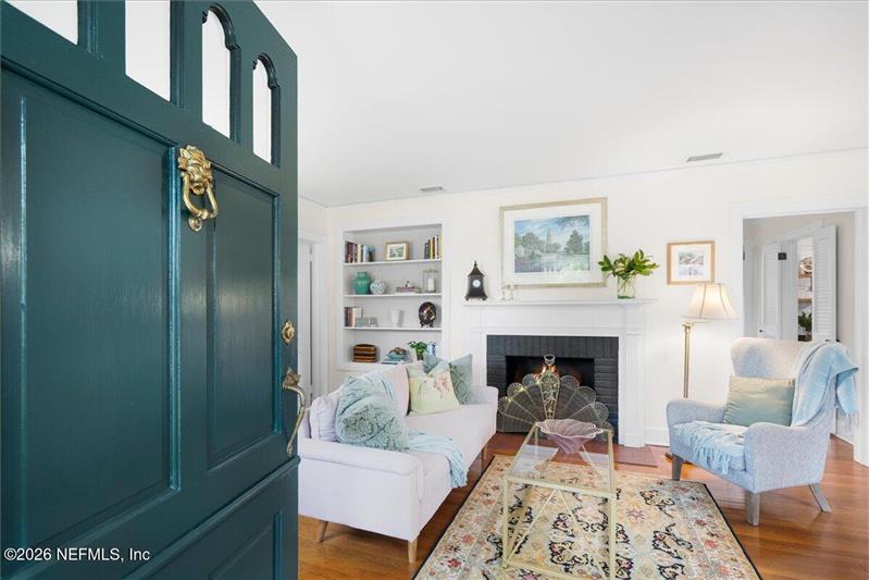 
                            Property Image 5
