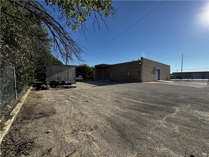 
                            Property Image 41