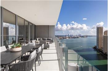 300 Biscayne Boulevard Way 2802E