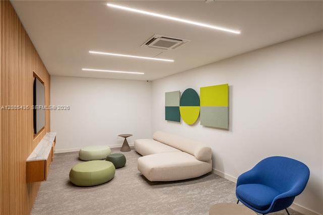 
                            Property Image 73