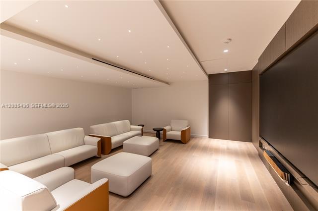 
                            Property Image 78