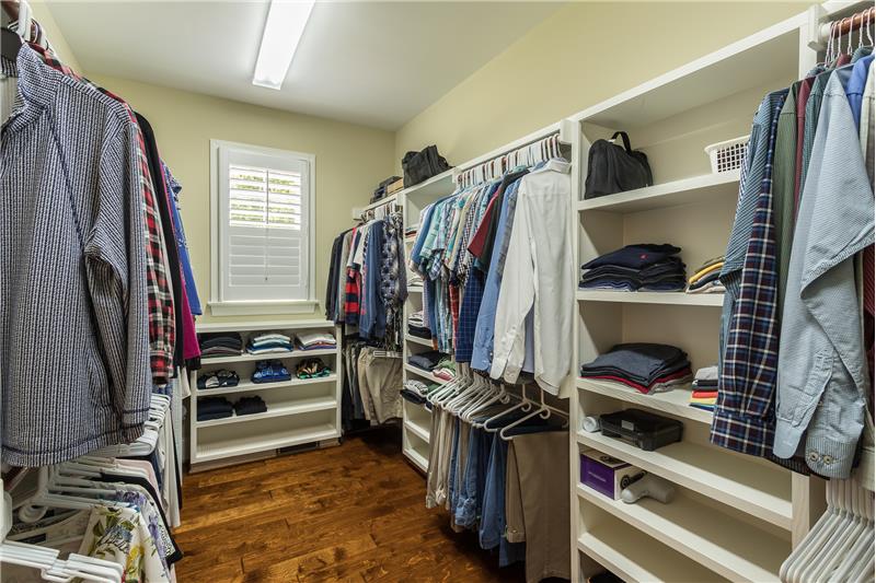 Huge Main Walk in Closet