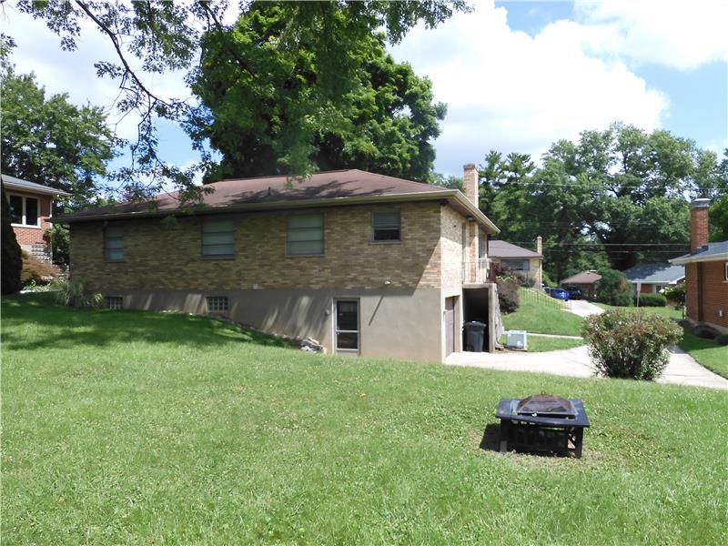 
                            Property Image 42