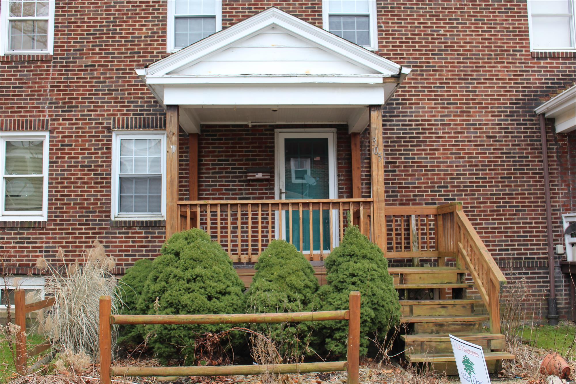 Property pictures of 305 Carnegie Court, Toronto, OH 43964, USA