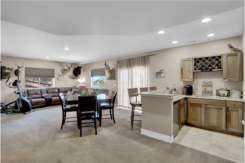 Finished walk out basement with wet bar