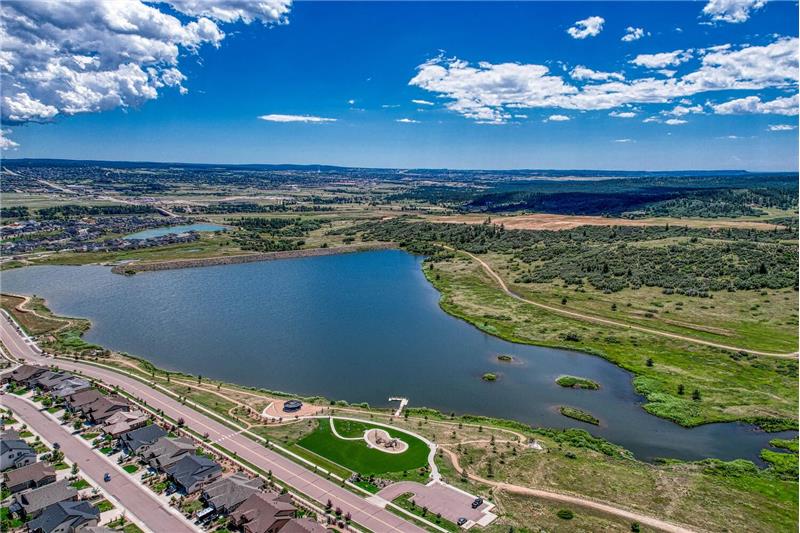 Minutes from beautiful Forest Lake