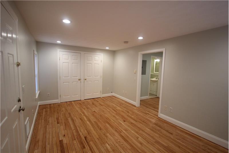 LR/Bedroom - Closets