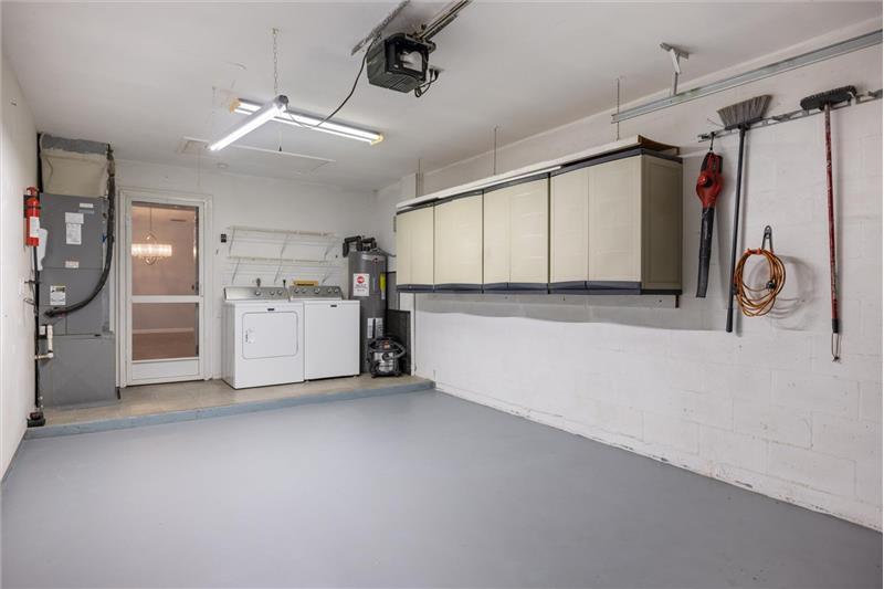 1 Car Garage with washer/dryer area