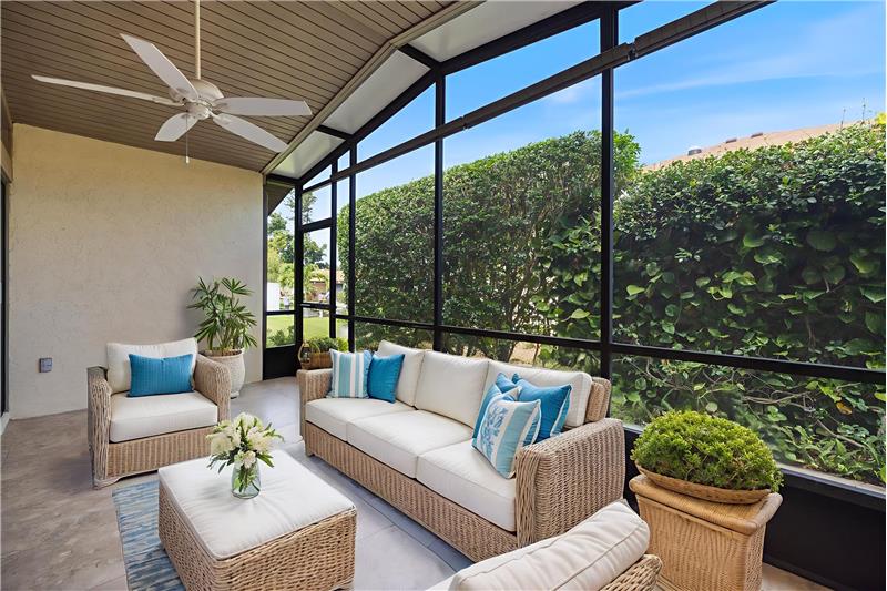 Screened in Lanai- virtually staged