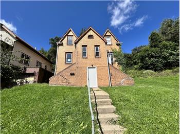 3113 Elm St., Weirton, WV