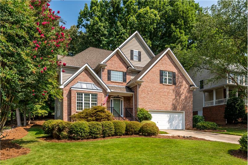 Move-in ready 5-bedroom home in Regent Parks Wentworth neighborhood in Fort Mill.