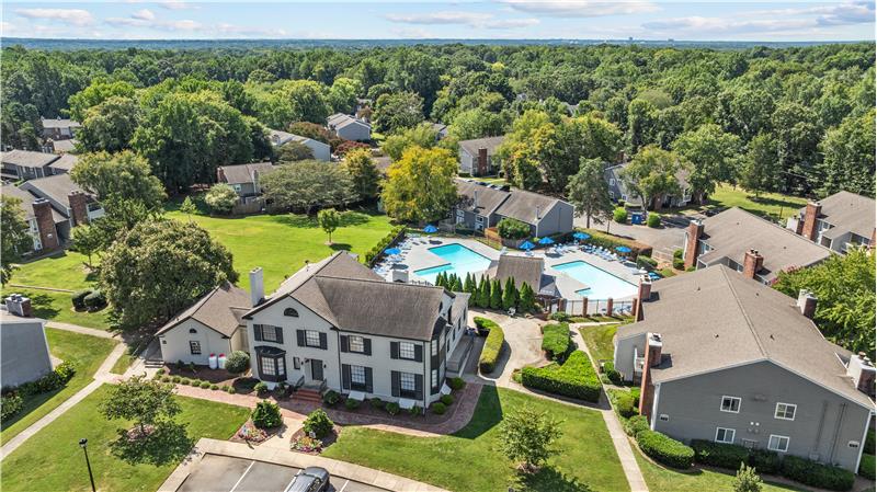 Aerial view of Heathstead amenities