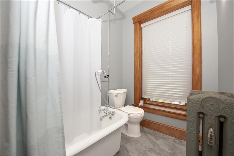 317 2nd Avenue Hall Bathroom