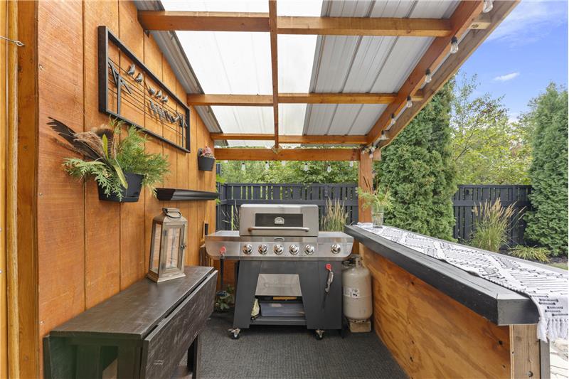 
                            Property Image 60