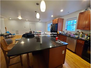 Primary listing photos for listing ID 559440