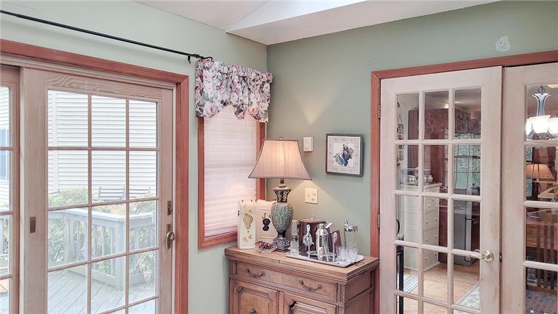 Access to the deck from the office