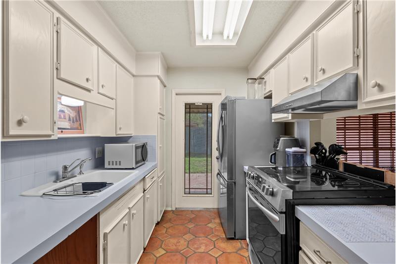 
                            Property Image 5