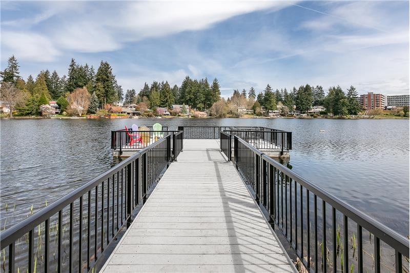 Private dock to enjoy all the lake has to offer.