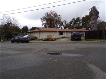 Primary listing photos for listing ID 583030