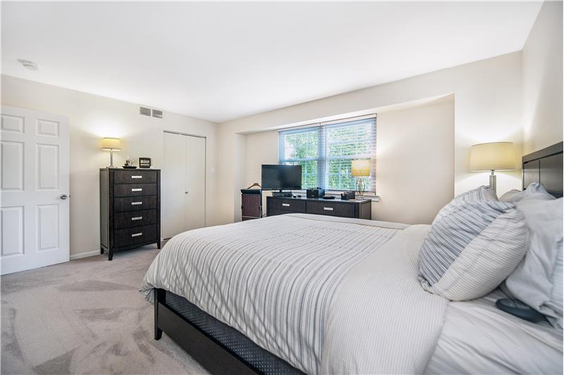 325 Liberty Lane Master Bedroom