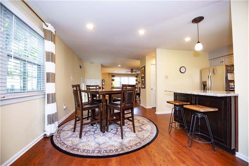325 Liberty Lane Dining Area