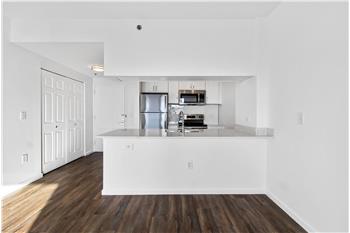 Primary listing photos for listing ID 629393