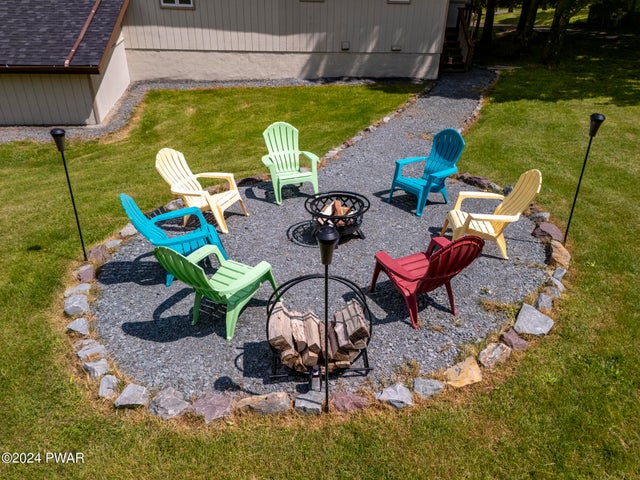 Graveled Fire Pit