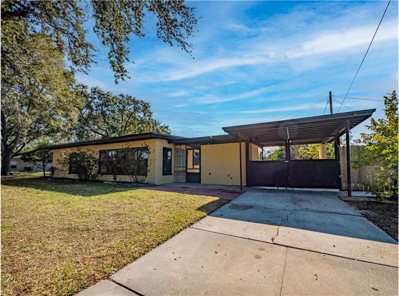 Side View with Carport