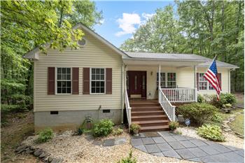 334 Hummingbird Road, Scottsville, VA