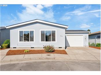 Primary listing photos for listing ID 648577
