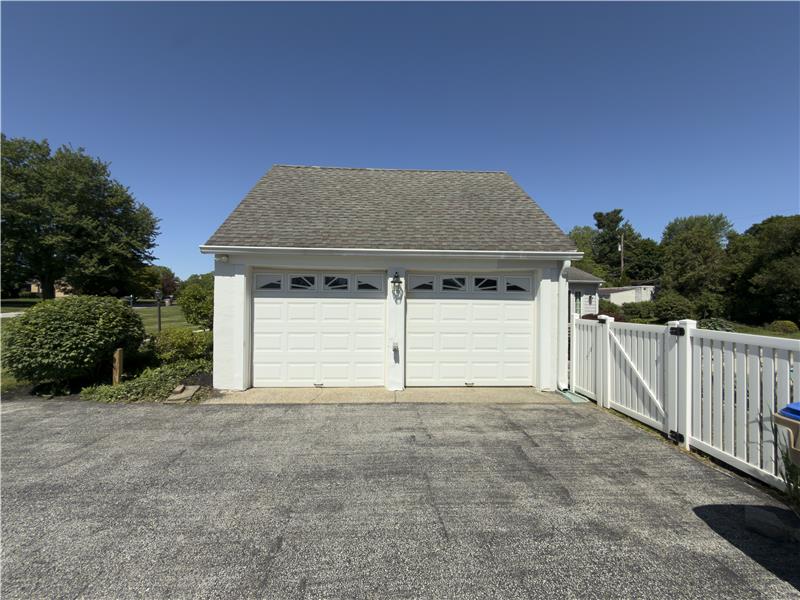 3431 Tyson - Garage