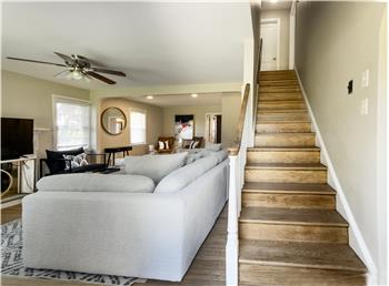3431 Tyson - Entry