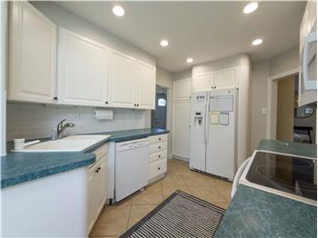 3431 Tyson - Kitchen